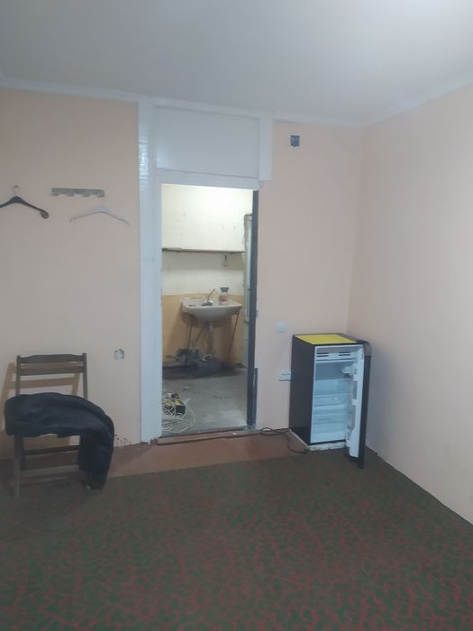 Kadishva Bivshiy obshijit , orinter kafe "Buhoro"