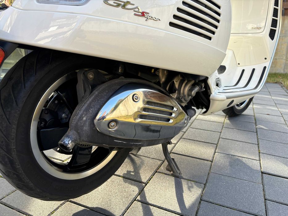 Vespa GTS 300 HPE