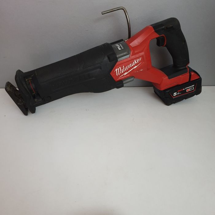 Milwaukee M18 FSZ Fierăstrău sabie Brushless 5.0AH Li-Ion