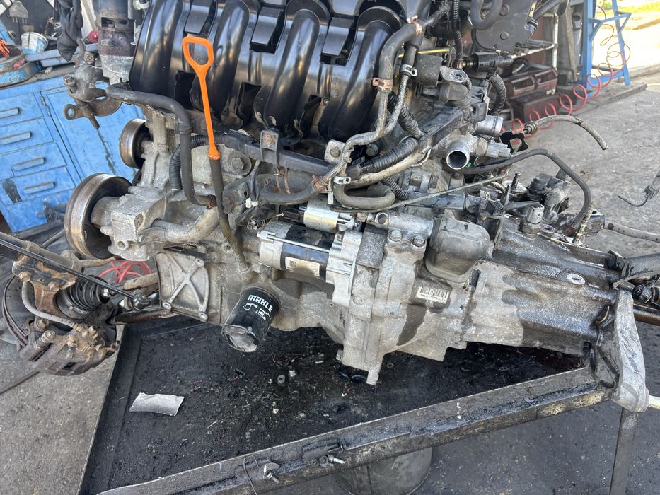 Двигател  Honda JAZZ 1.3 бензин