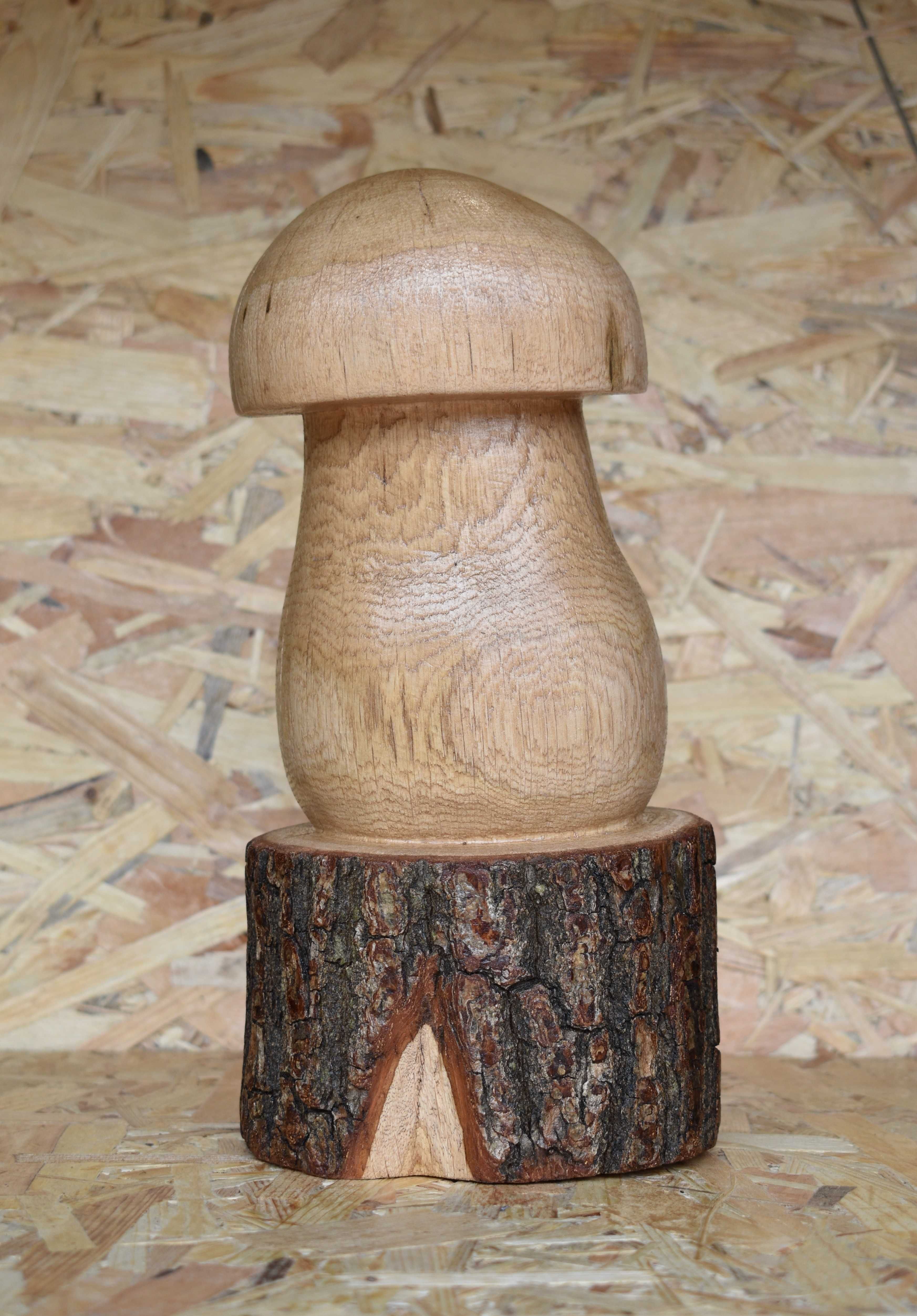 ciuperca sculptura din lemn de stejar,  cu forma de boletus edulis