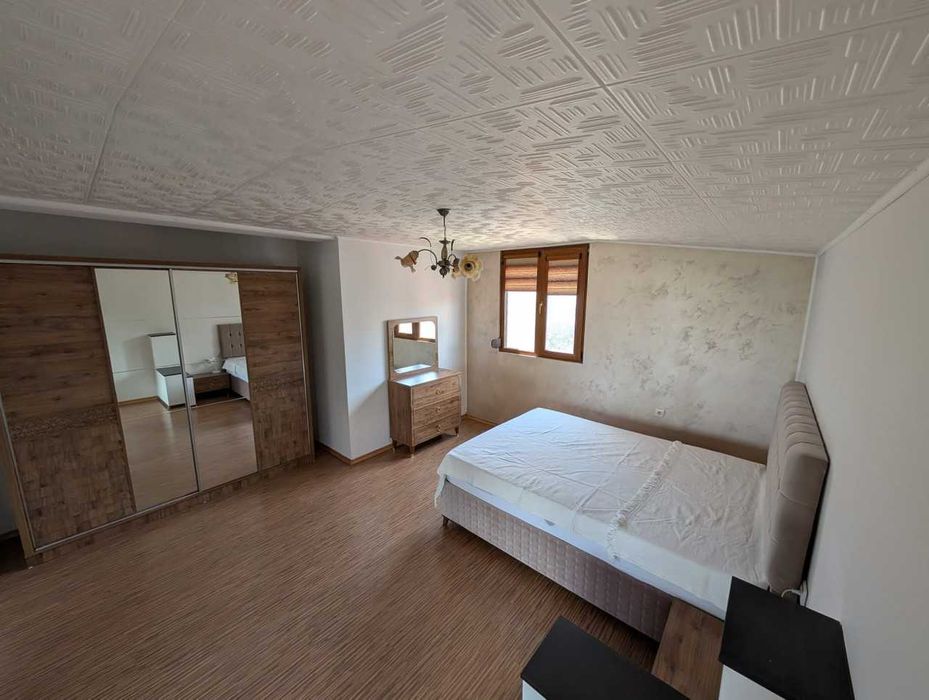 Дава се под наем Едностаен апартамент в Пловдив, Център - 96 кв.м за 600 € - Снимка #9