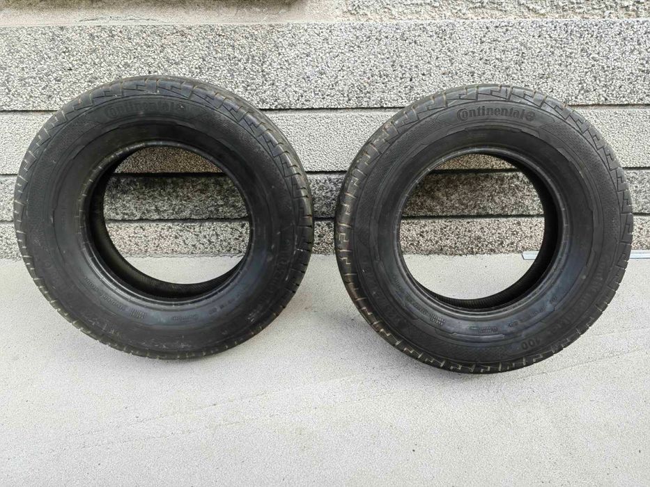 Гуми за бус Континентал 225/75/16 3бр.