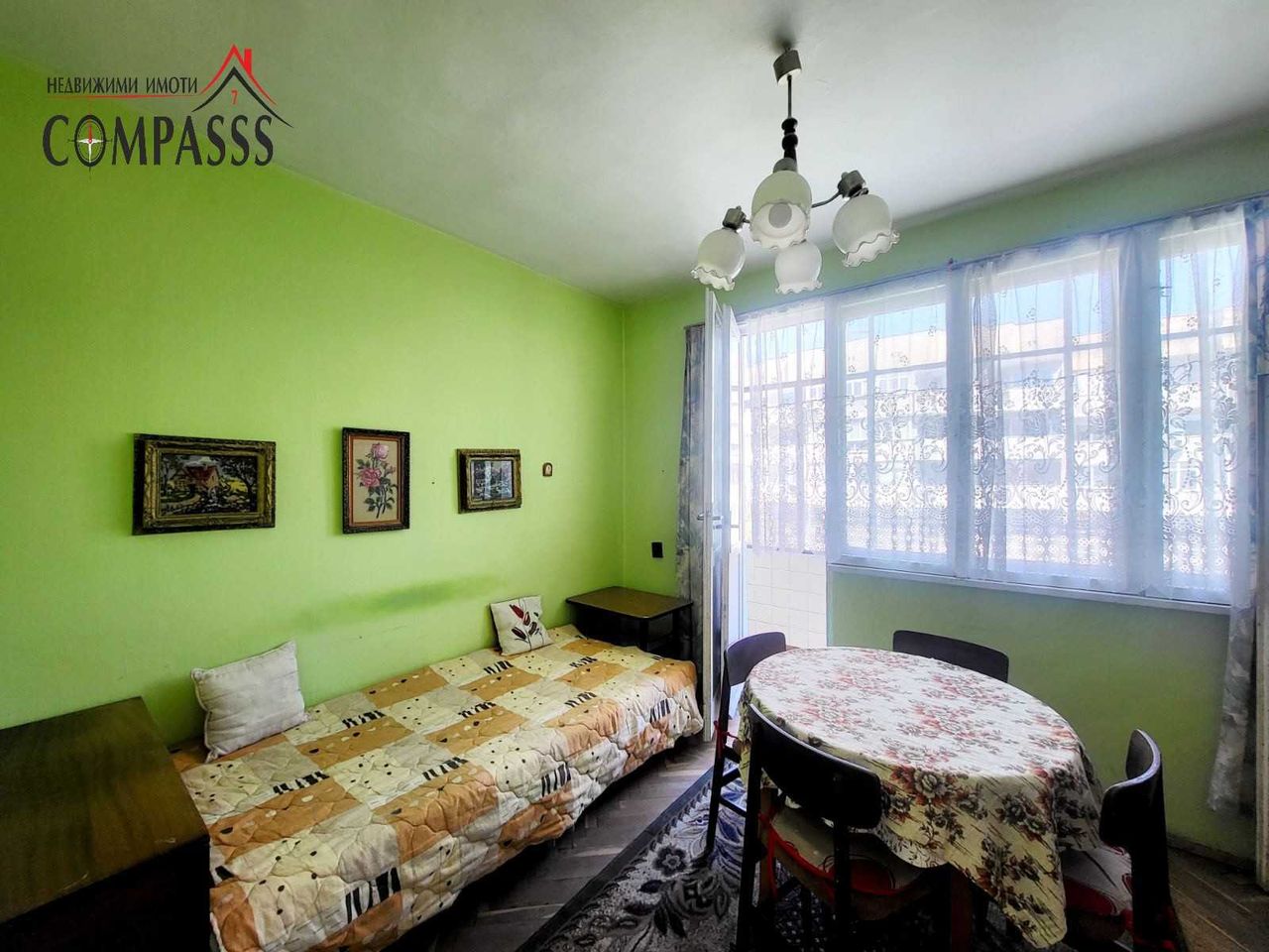 Продава се Двустаен апартамент в Добрич, Център - 70 кв.м за 1275 €/кв.м - Снимка #3
