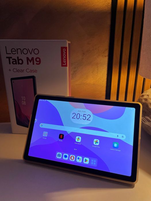 Tableta Lenovo Tab