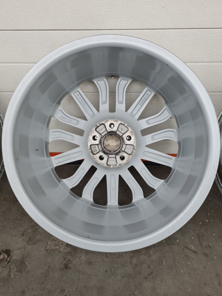 Оригинални джанти за АУДИ AUDI VW SEAT SKODA R19 5x112 ET45 8.5J
