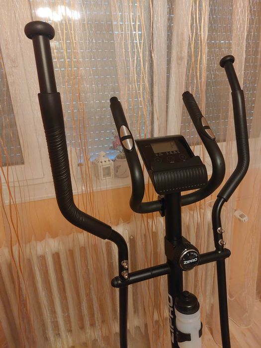 Bicicleta eliptica fitness magnetica Zipro