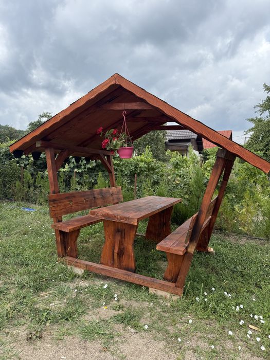 Foisor rustic gradina