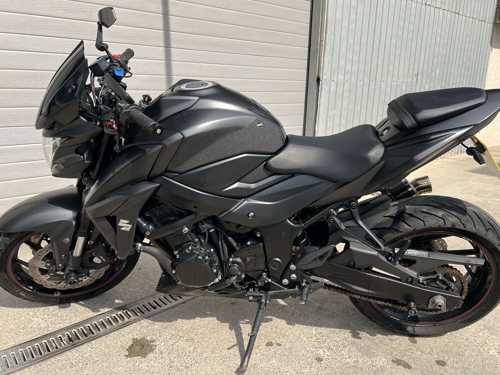 Suzuki gsxs 750 Variante  Atv/Auto