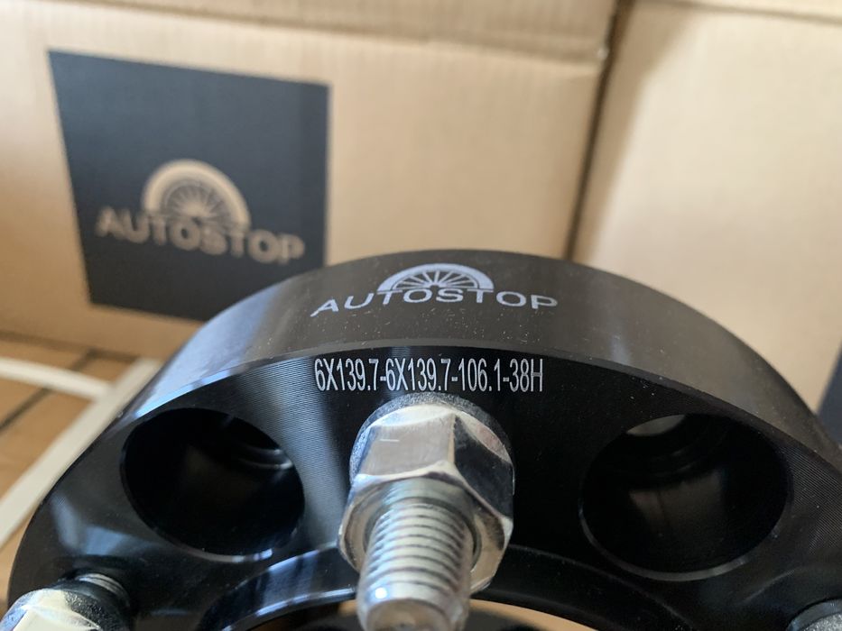 Фланци за Toyota Land Cruiser Hilux Ленд круйзер тойота 6x139 106.1