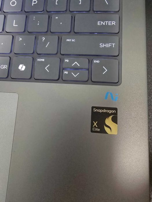 HP Omnibook Snapdragon AI X, Elite, 16 GB RAM,26 часа бат, 512GB SSD,