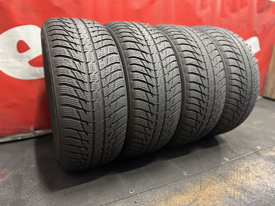 255 55 18, Зимни гуми, Nokian WRSUV3, 4 броя