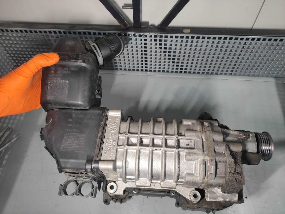 Compresor supraalimentare volkswagen vw golf 5 1.4 TSI cod 03c276