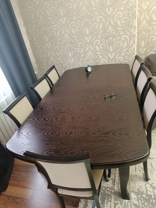 Продам стол со стульями
