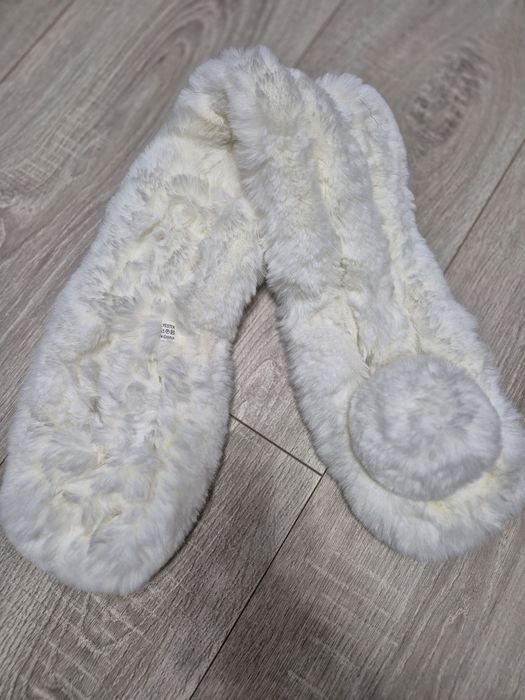 Guler blană artificială