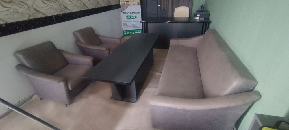 Ofis uchun tayor mebel
