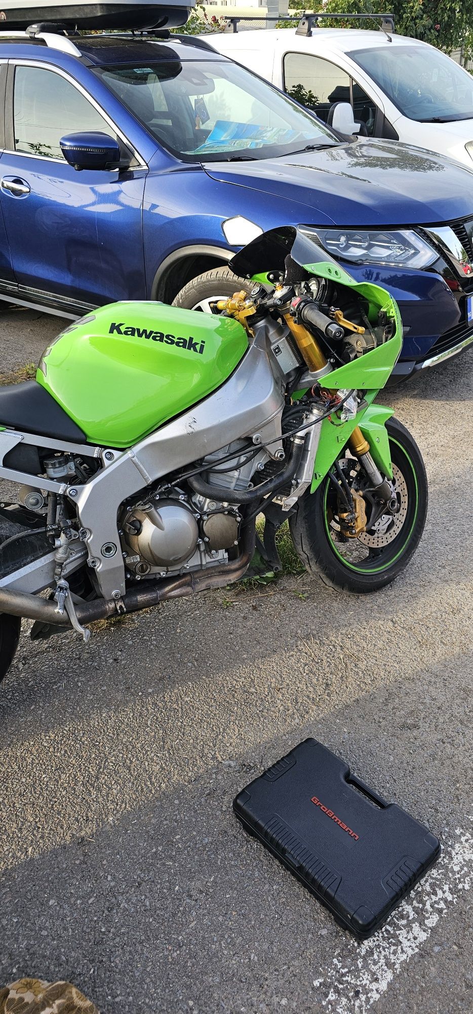 Kawasaki ZX6R 636 2004 на части