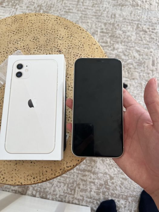 iphone 11 с коробкой и доками