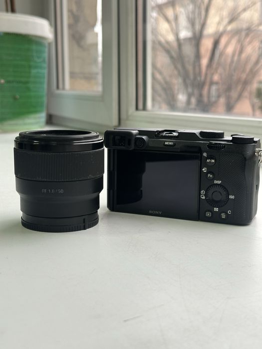 Продается Sony a7 C