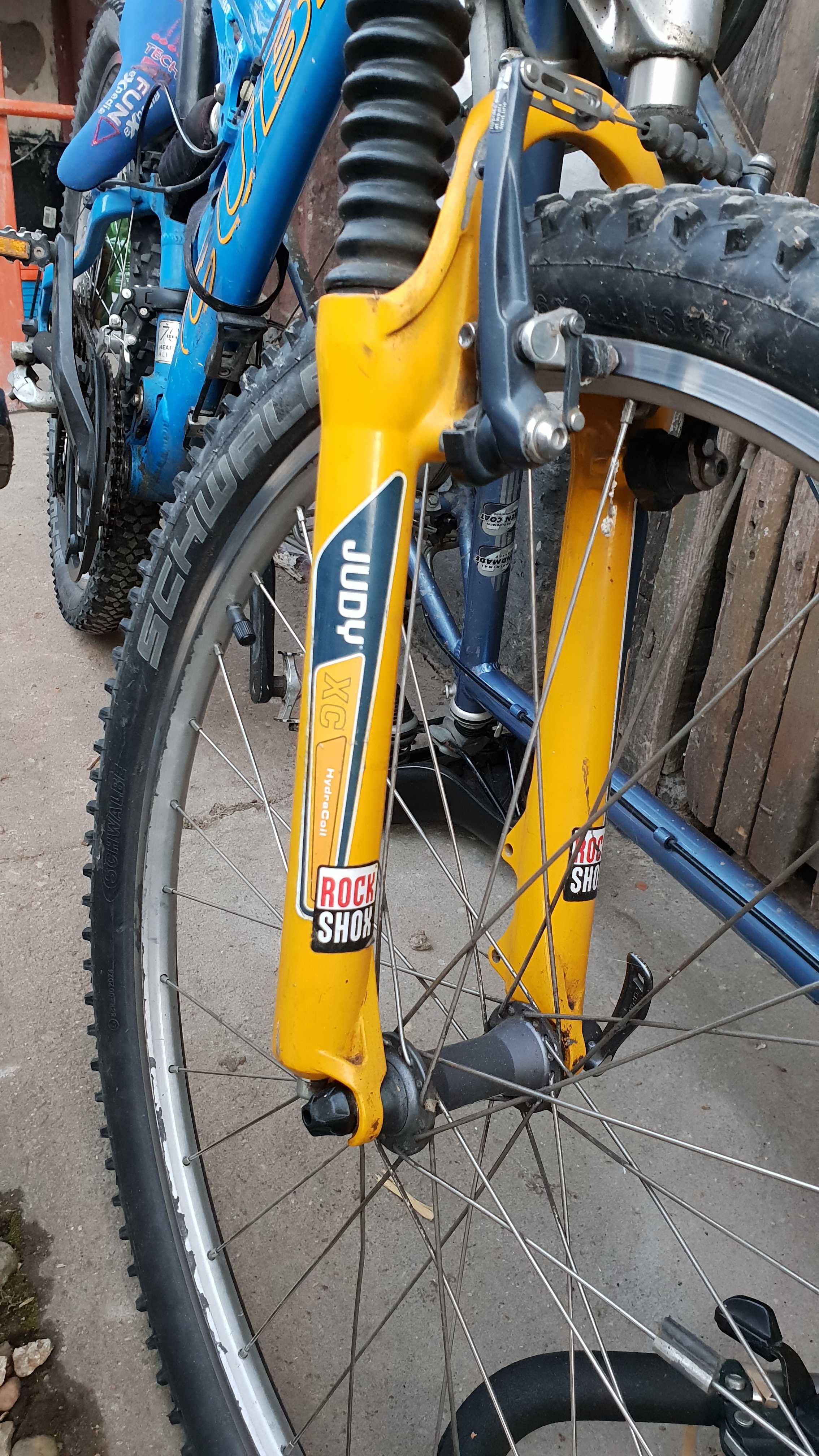 Vînd BICICLETE-Bărbați, Femei și copii.,Mountain Bike , Urban ,Clasice