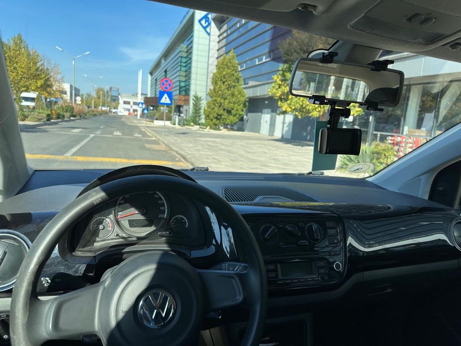 Volkswagen Up! 1.0 Benzină, 2013