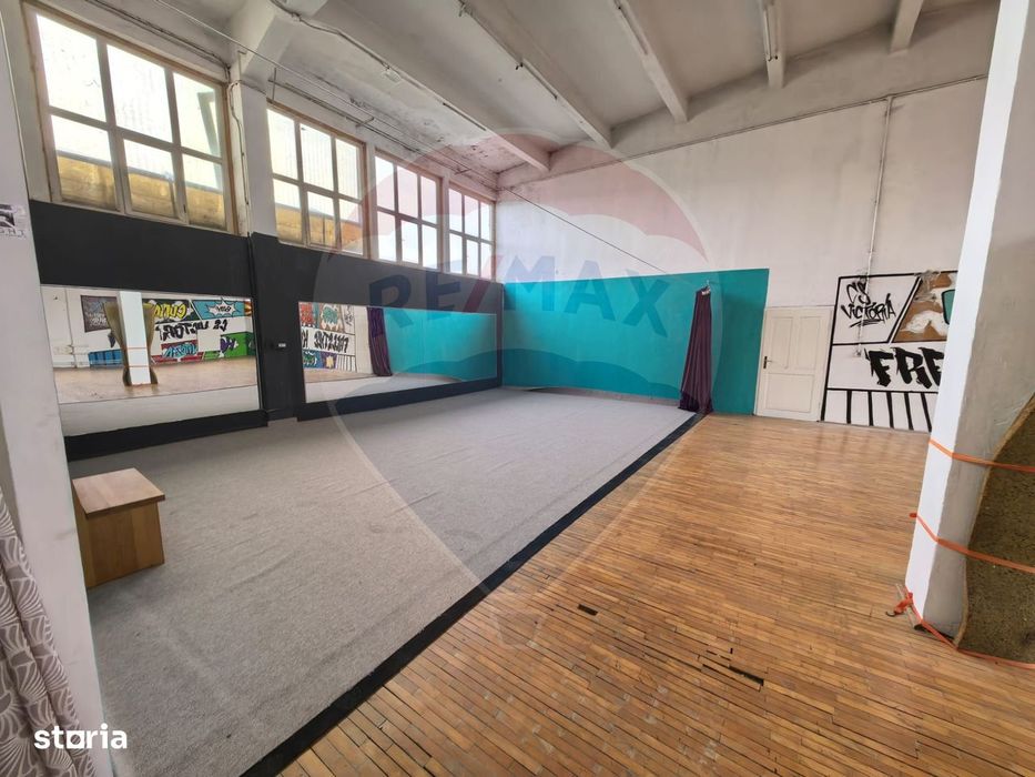 Spațiu de închiriat pt sala dansuri, gimnastica, sala sport -- 220mp