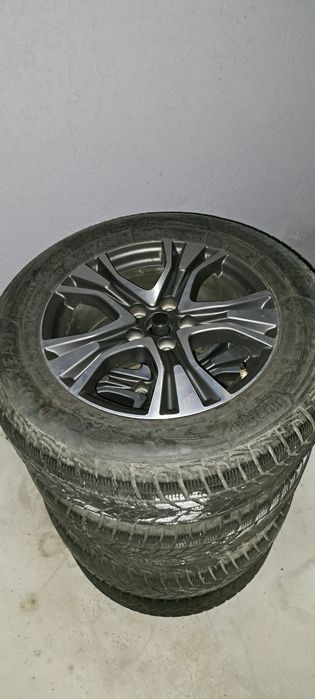 Jante toyota rav 4 2017  R 17 vand/schimb cu jante toyota R20