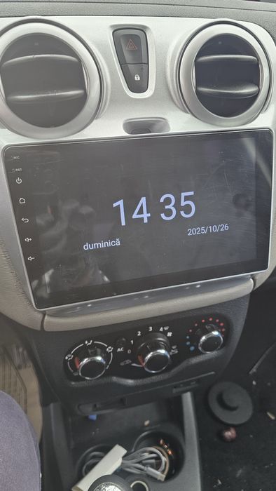 Vand Navigație Dacia