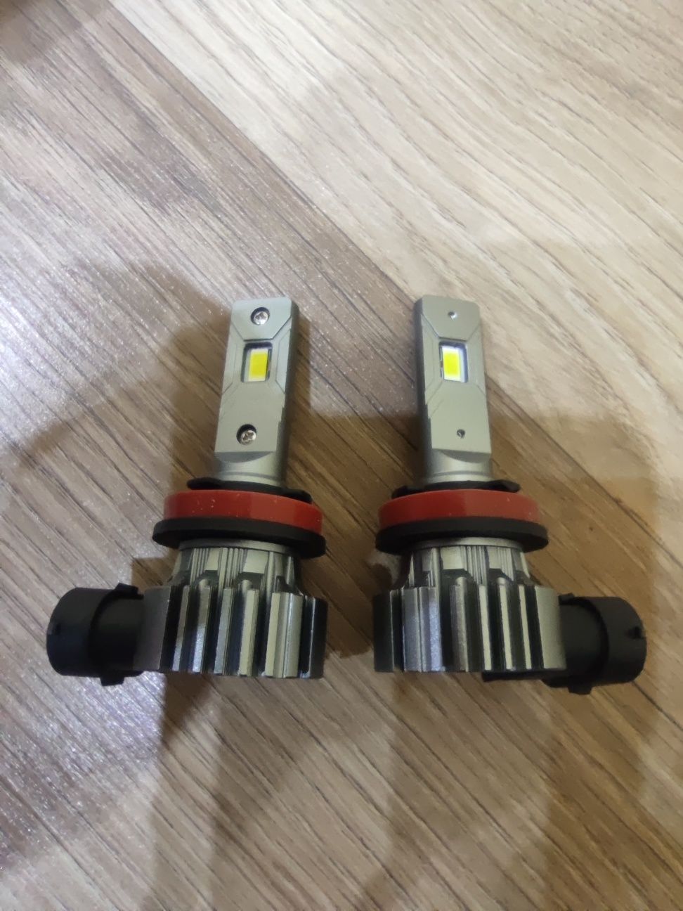 Led светлини (крушки)