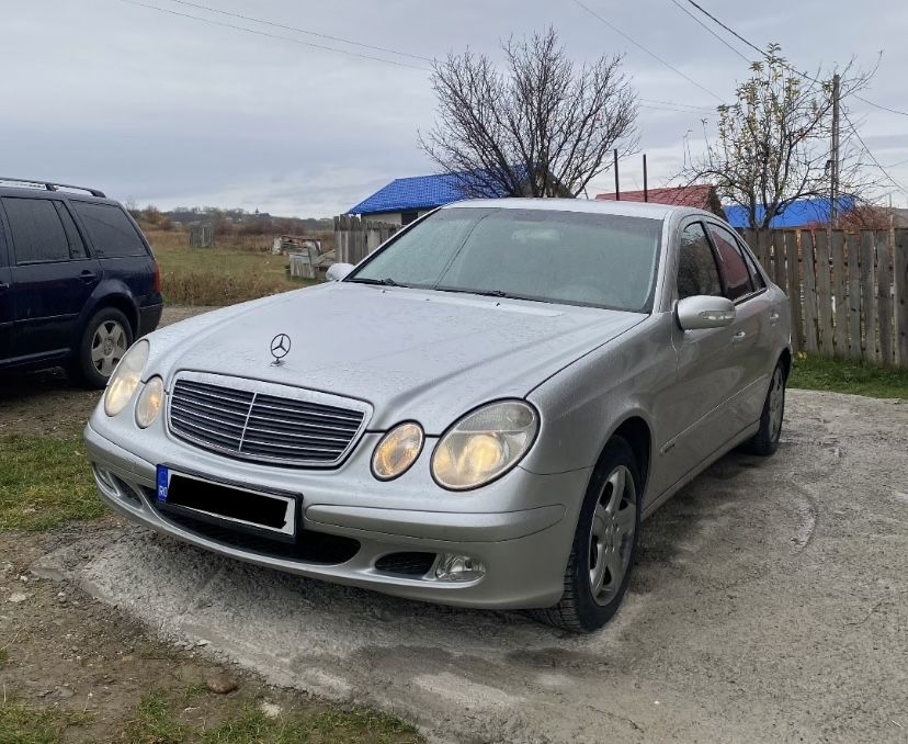 Mercedes Benz C220