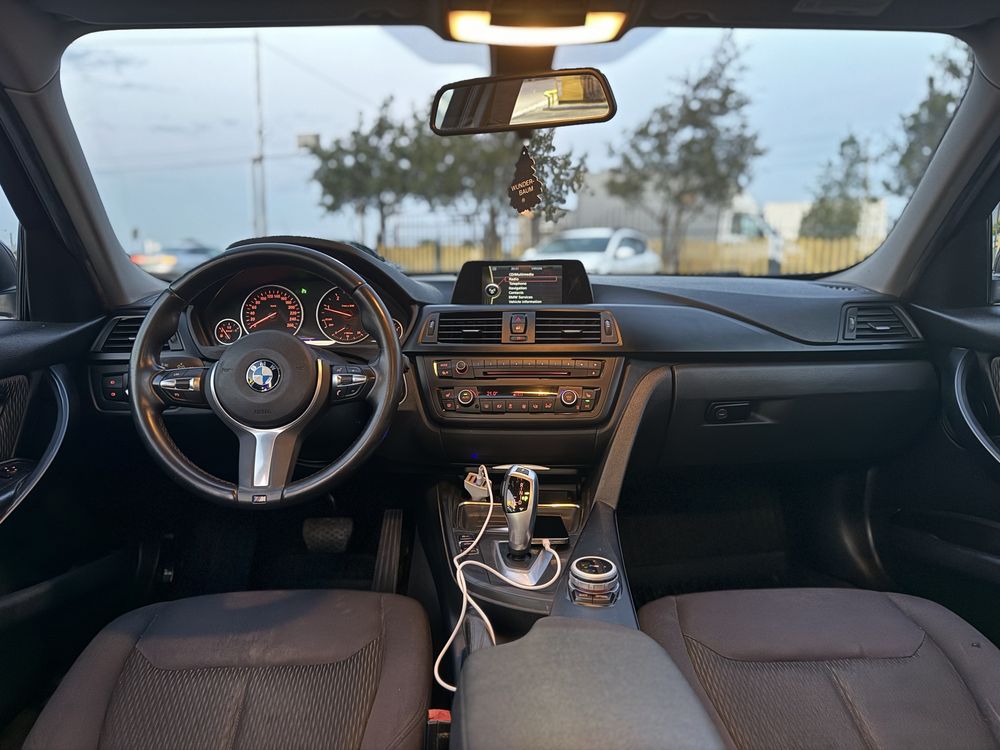 BMW seria 3 320 D 2013 Automat