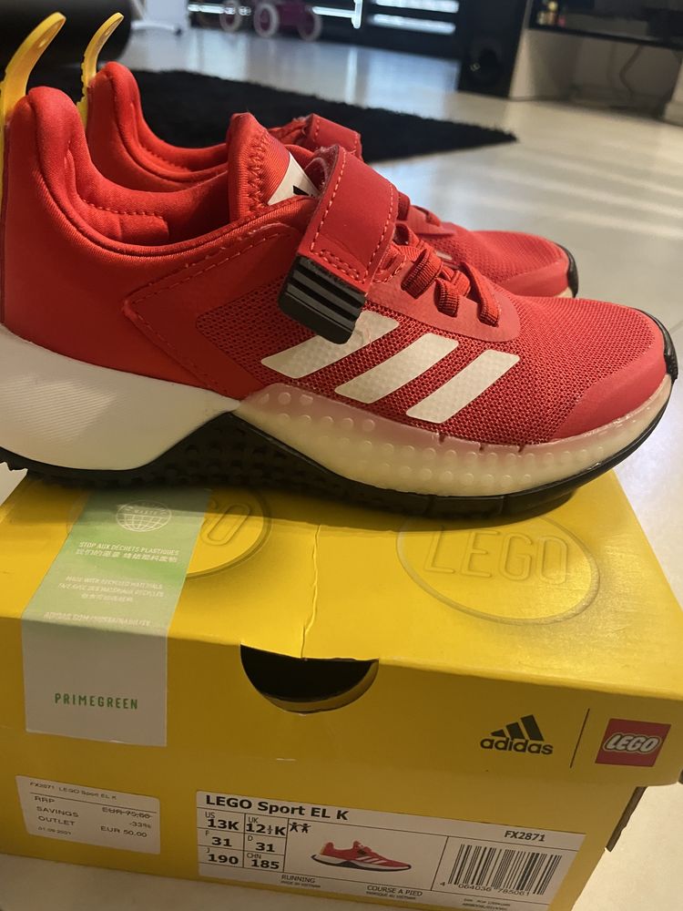 Adidas Lego fete