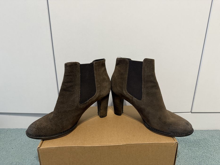 Botine maro, piele intoarsa naturala, 39