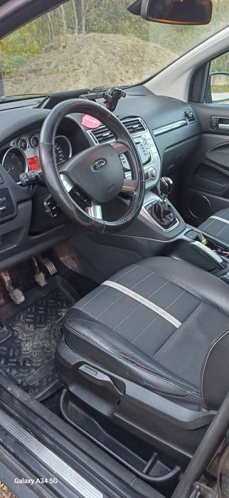 Ford Kuga Vând sau schimb