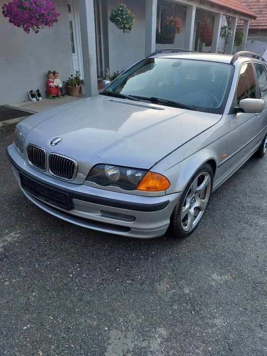 BMW E46 325i Touring Automat 192 CP 6 în linie Sunet & Plăcere de cond