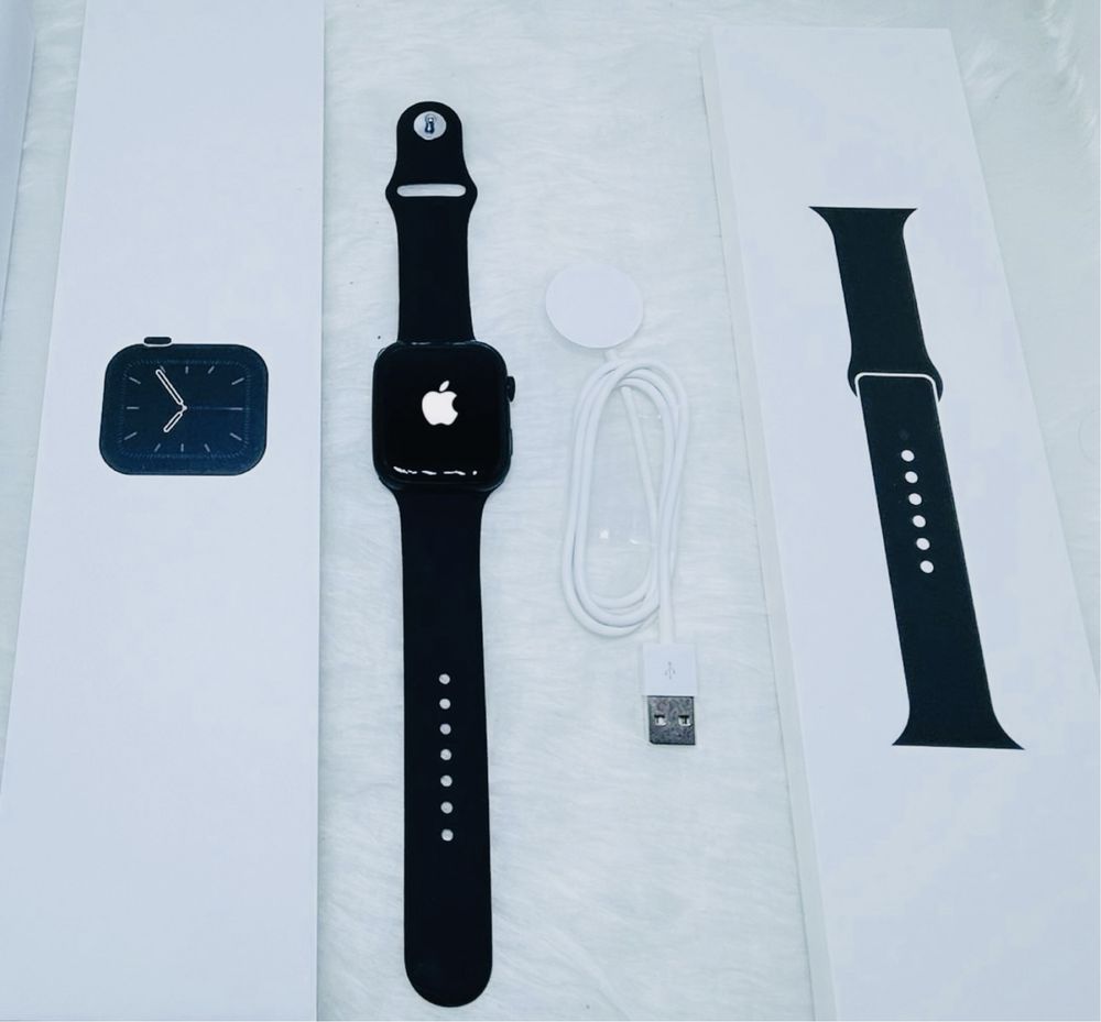 Apple Watch Series 7 45mm impecabil la cutie cu brățări original