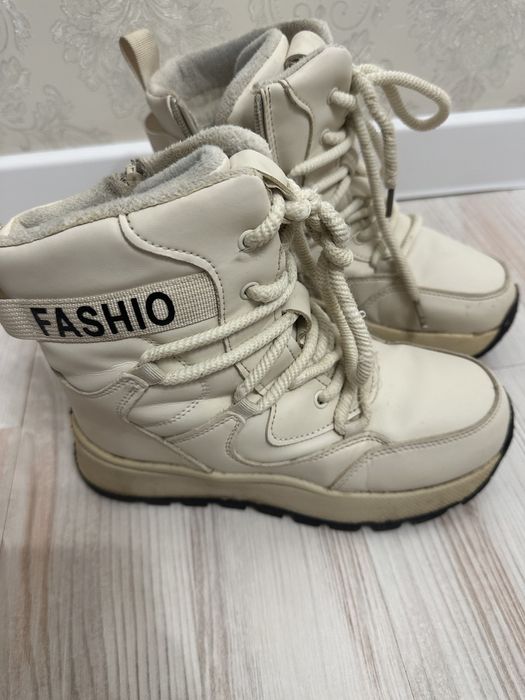 Зимние сапоги на девочку 34 размер