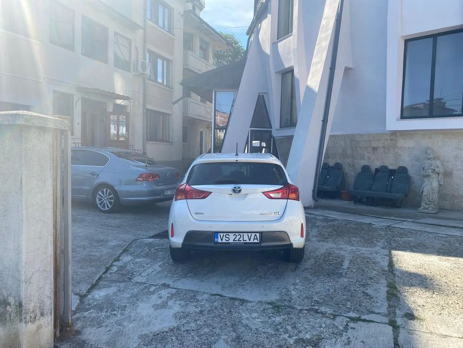 Toyota Auris Mașina a fost adusă din Germania. Starea bateriei este foarte bună