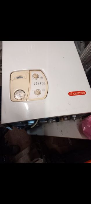 Centrala Ariston Uno