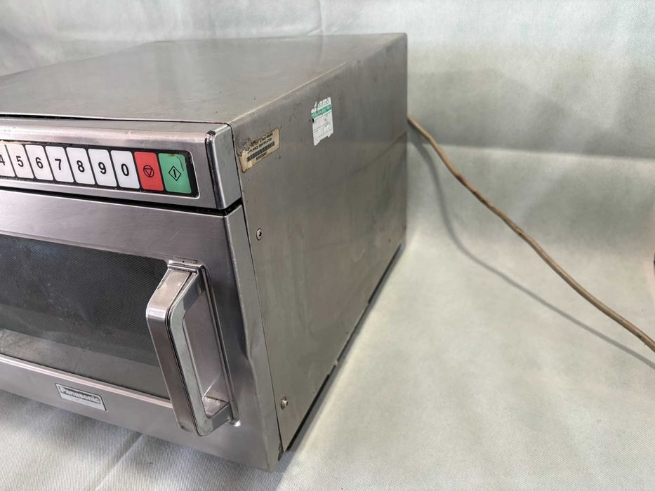 Микровълнова - Panasonic 1800W