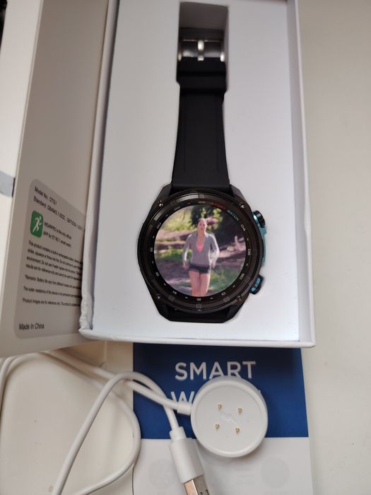 Smartwatch GPS (harta România offline instalată)