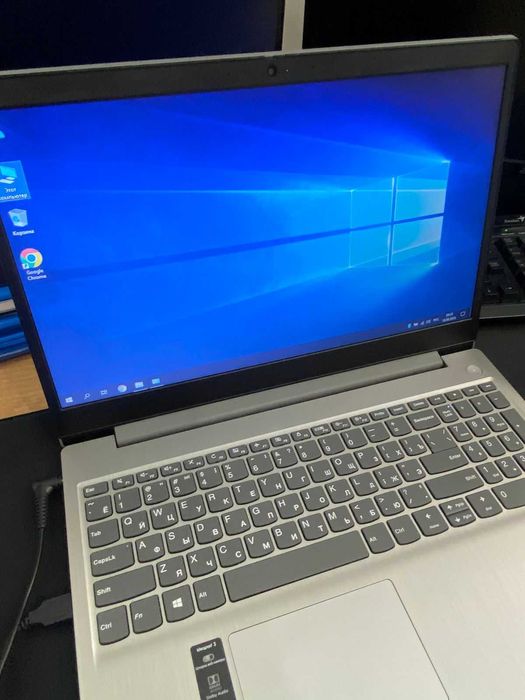 Ноутбук Lenovo ideapad 3 15IML05