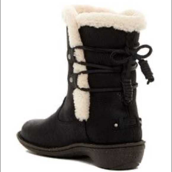 UGG AUSTRALIA № 35/36 – Дамски зимни водоустойчиви боти ест. кожа нови