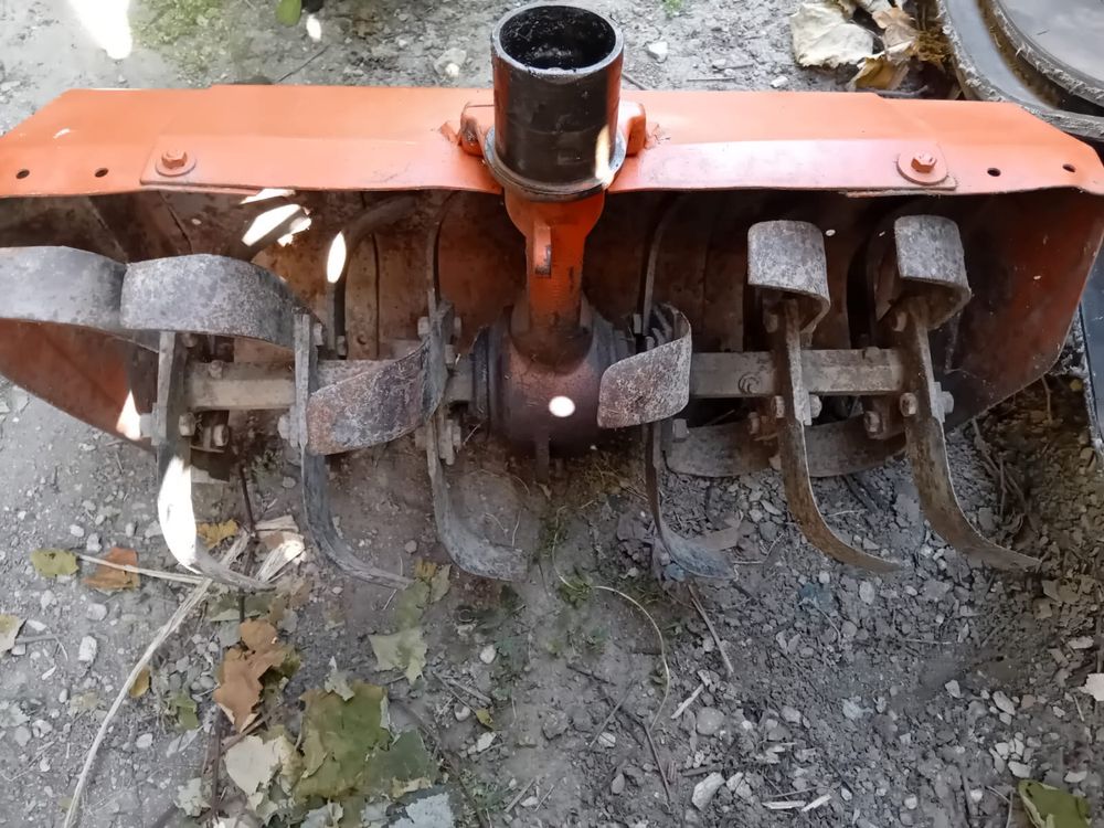 Freza motocultor / freze motocultor