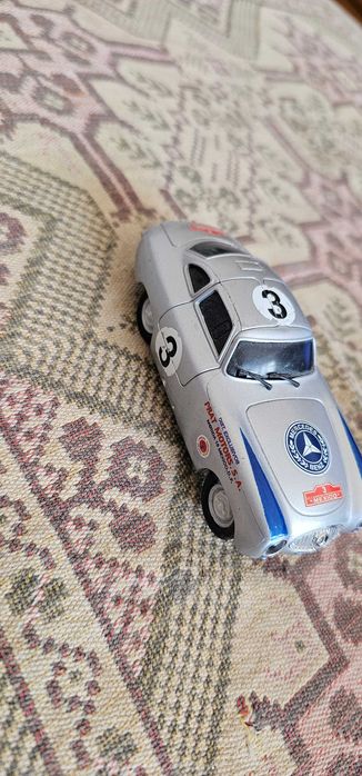 masinuta de curse cu perii mercedes 300sl