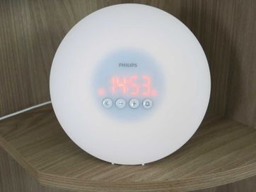 Смарт будилник Philips Wake Up Light, HF3500