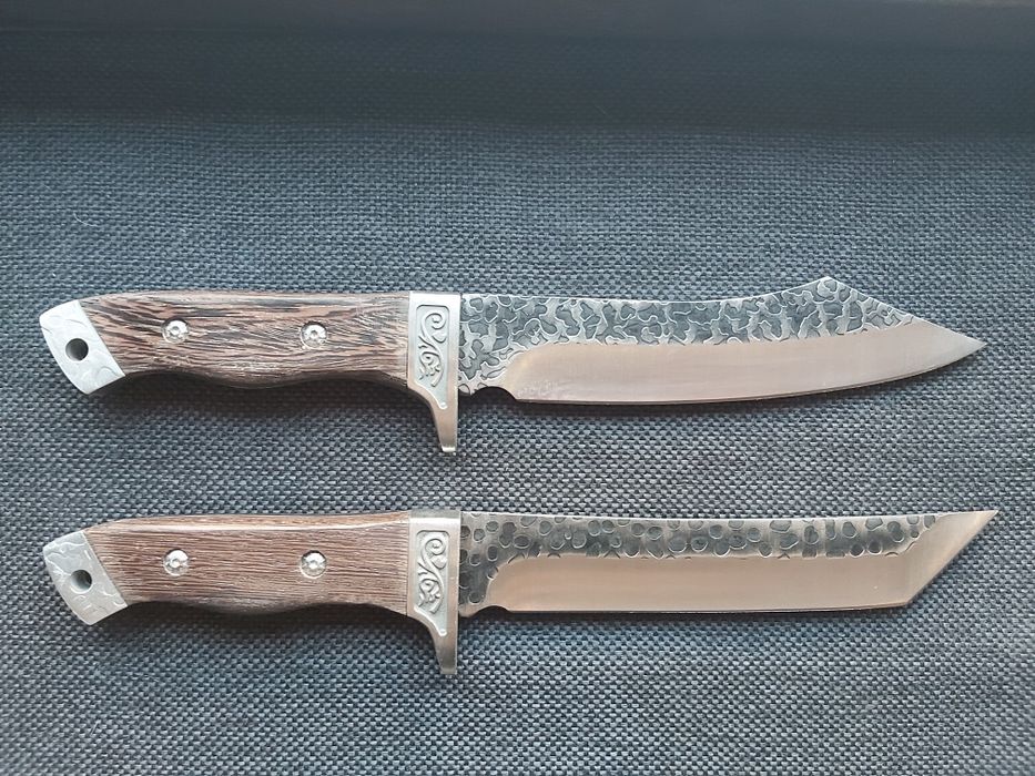 Ловен нож BUCK,фултанг,с дървена дръжка и кания