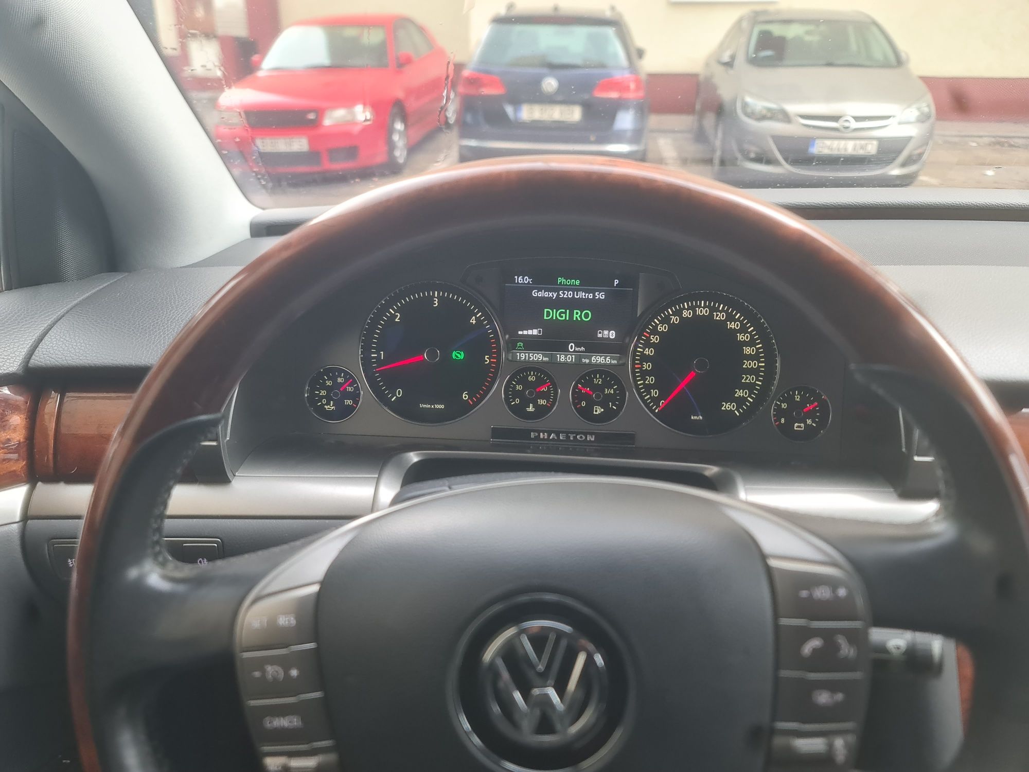 VW PHAETON 3.0 , LONG  03.11.2011