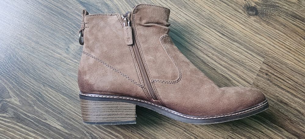 Botine Tamaris piele intoarsa nr 41 nepurtate