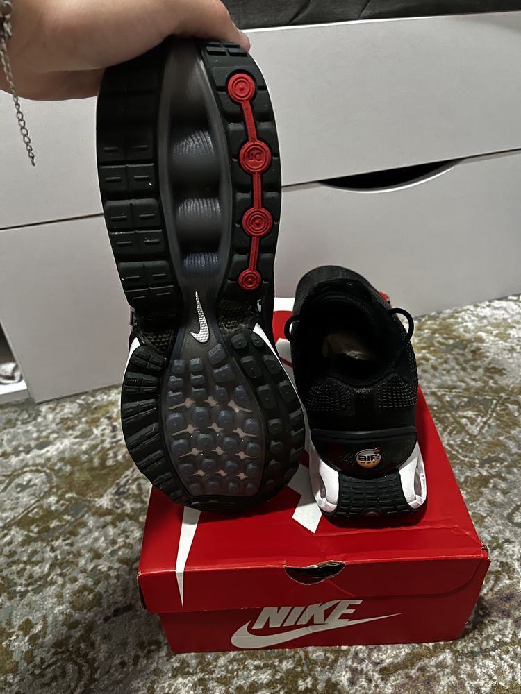 Чисто нови мъжки маратонки AirMax Dn 43 номер